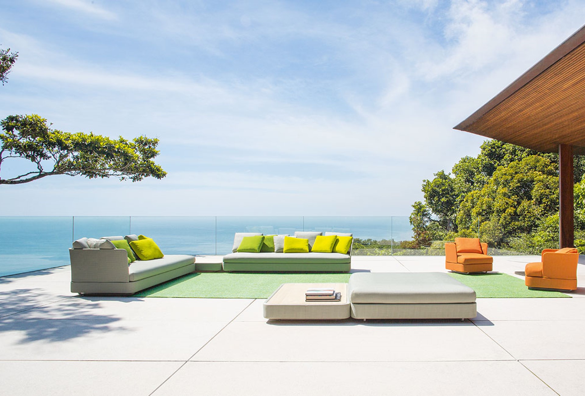 Cove-PaolaLenti-Lounge1